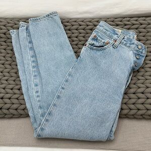 Levi’s ribcage straight ankle